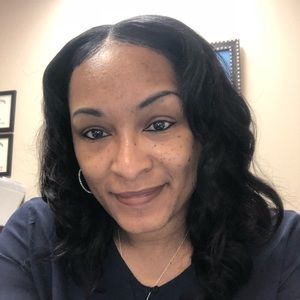 Meet your Posher, Tonie